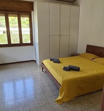 Valley View Apartment Barni