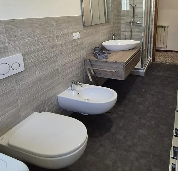 Valley View Apartment Barni