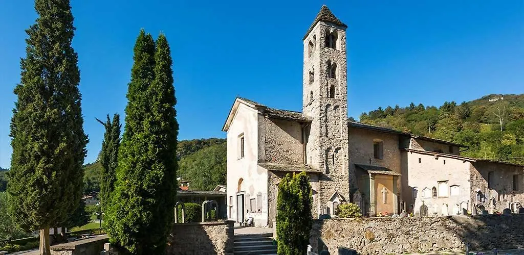 Valley View Apartment Barni 0*,  Italy